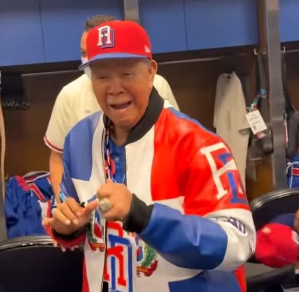 video:-juan-marichal-celebra-“a-lo-big-papi”-la-clasificacion-de-rd-a-cuartos-de-final-del-clasico