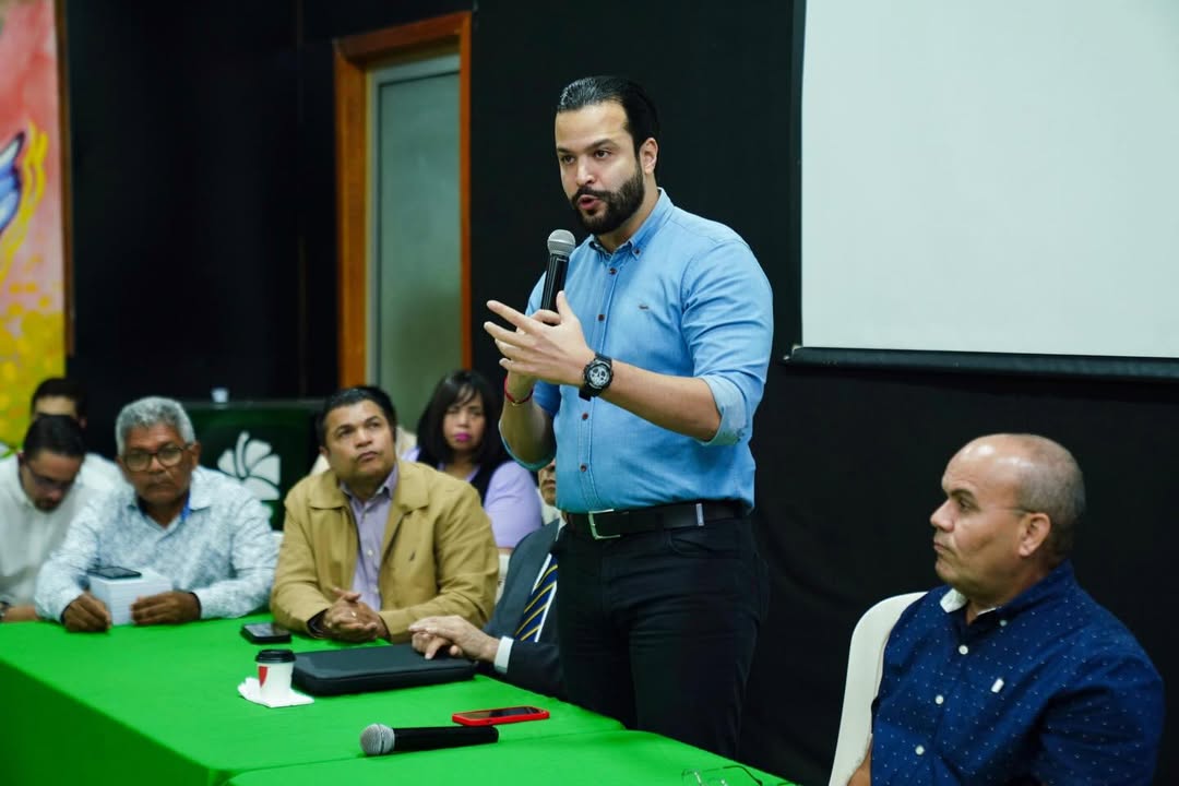 fuerza-del-pueblo-realiza-taller-de-induccion-electoral-en-el-distrito-nacional