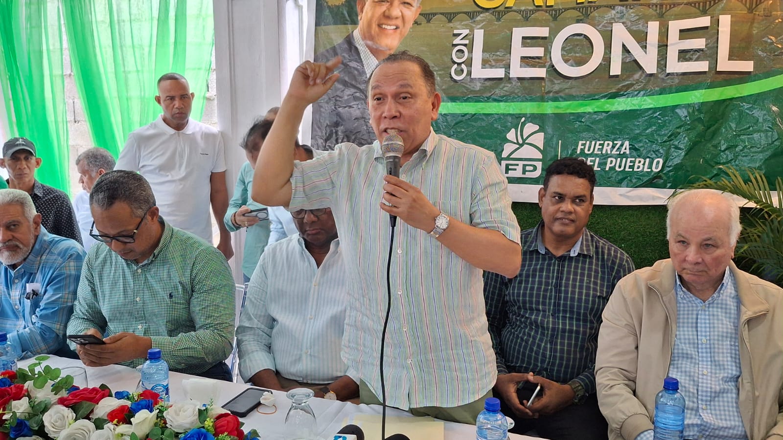 radhames-jimenez:-“prm-navega-como-barco-a-la-deriva-y-lleva-a-quiebra-a-miles-de-productores”