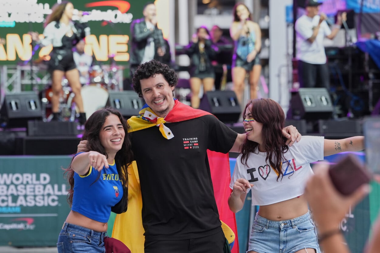 en-miami-para-final-del-clasico,-aficionados-de-venezuela-y-estados-unidos-tienen-algo-que-celebrar