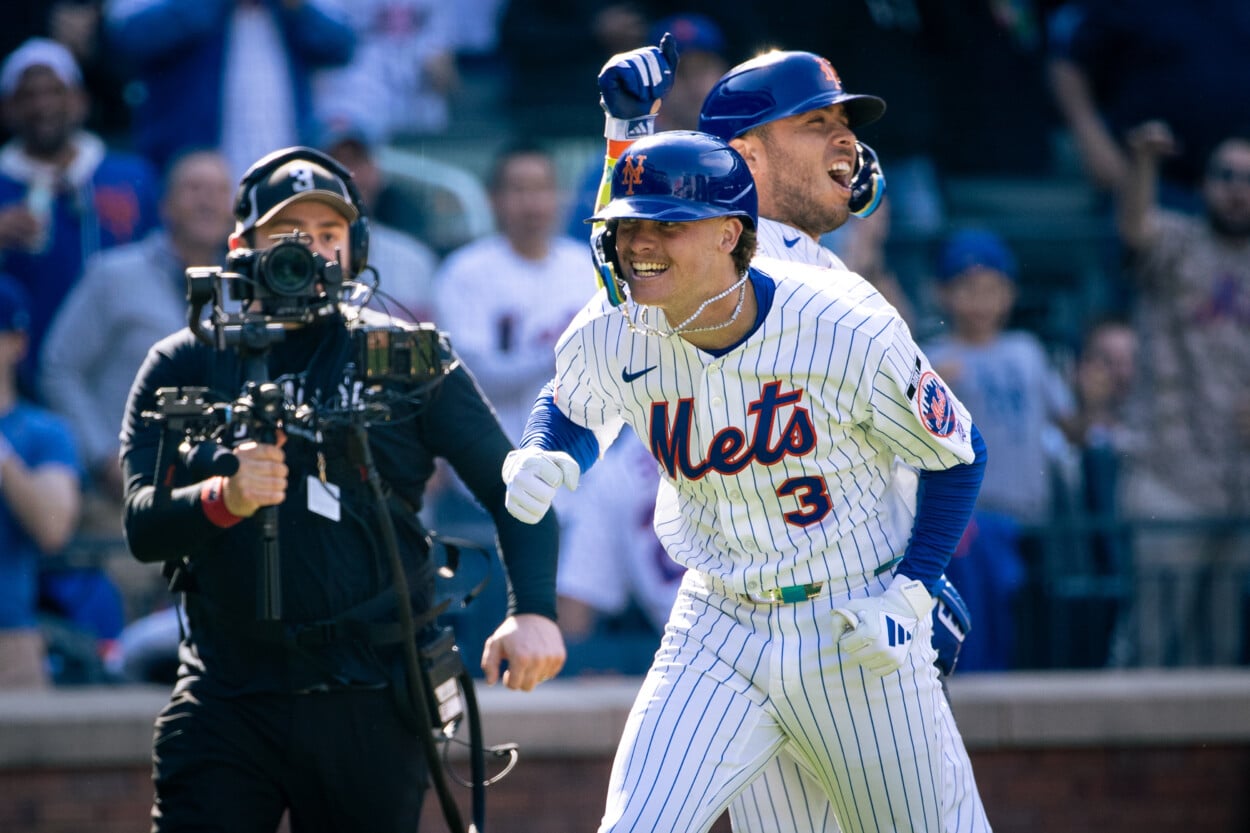 renovados-mets-sacan-a-skenes-en-la-primera-entrada-y-vencen-11-7-a-piratas