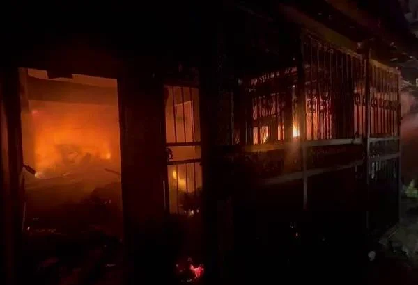 video:-incendio-en-reconocida-tapiceria-de-sfm-deja-perdidas-millonarias