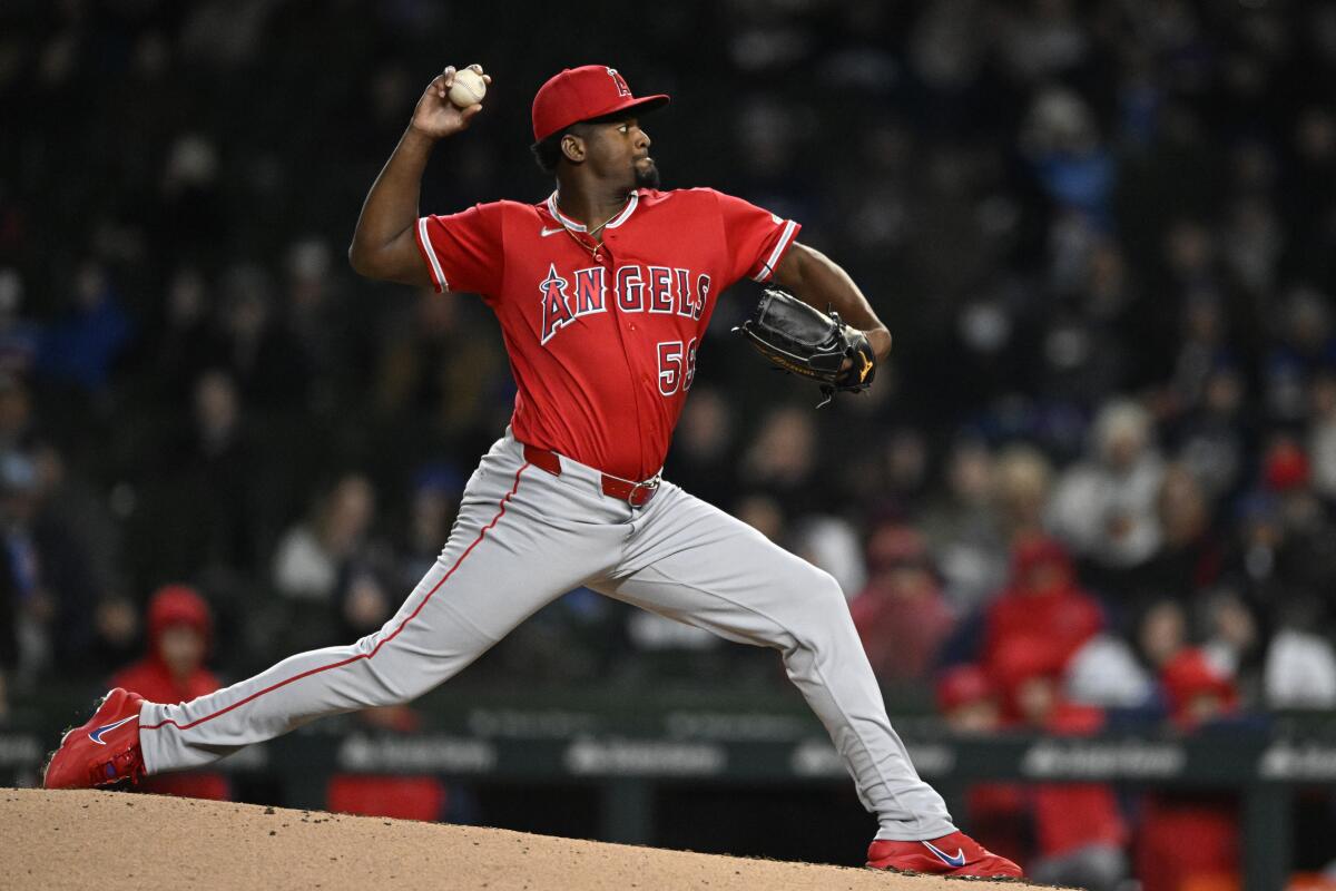 jose-soriano-impone-su-ley-en-noche-fria