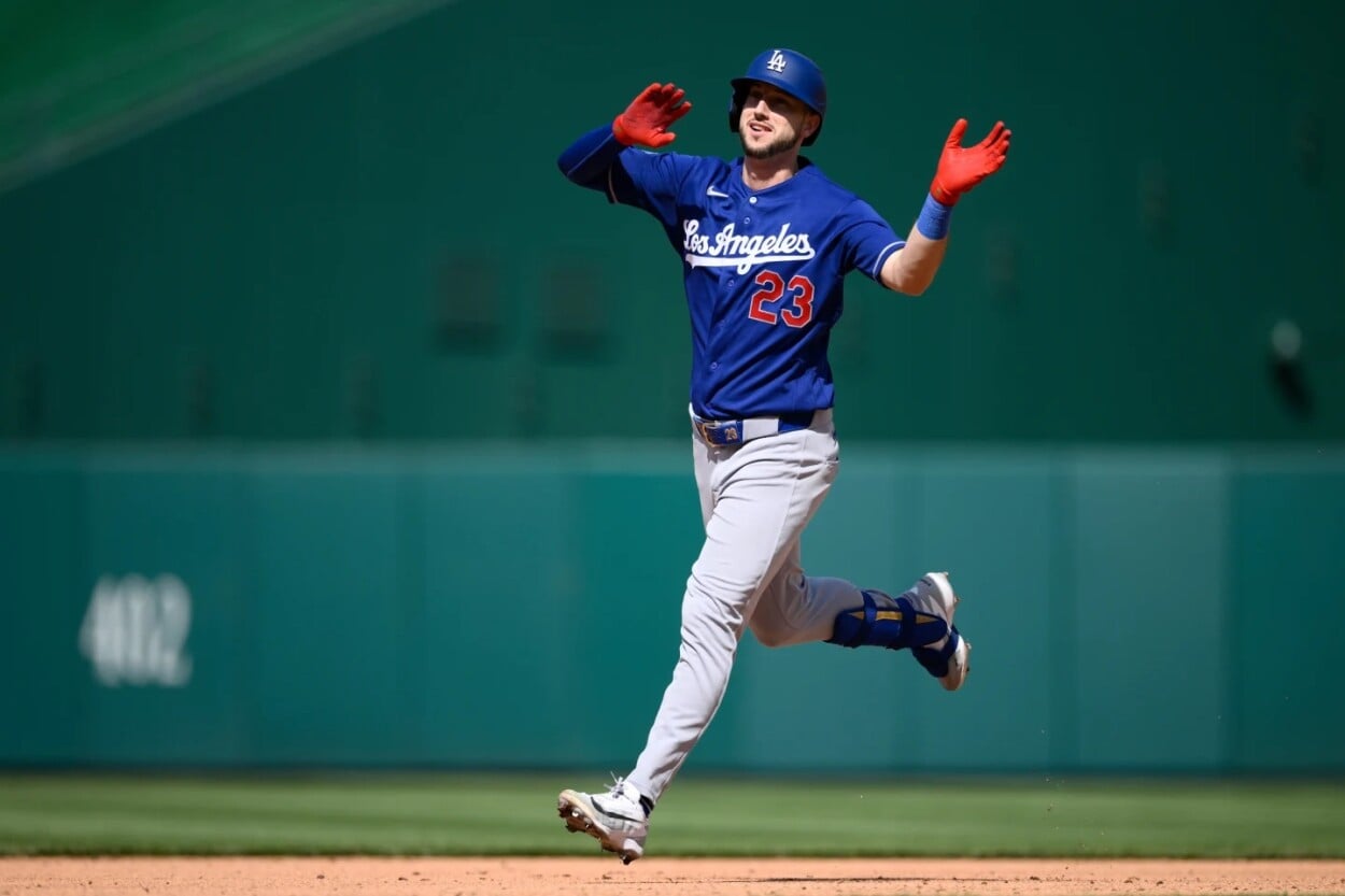 tucker,-ohtani,-freeman,-pages-y-betts-sacan-musculos-jonroneros-por-los-dodgers