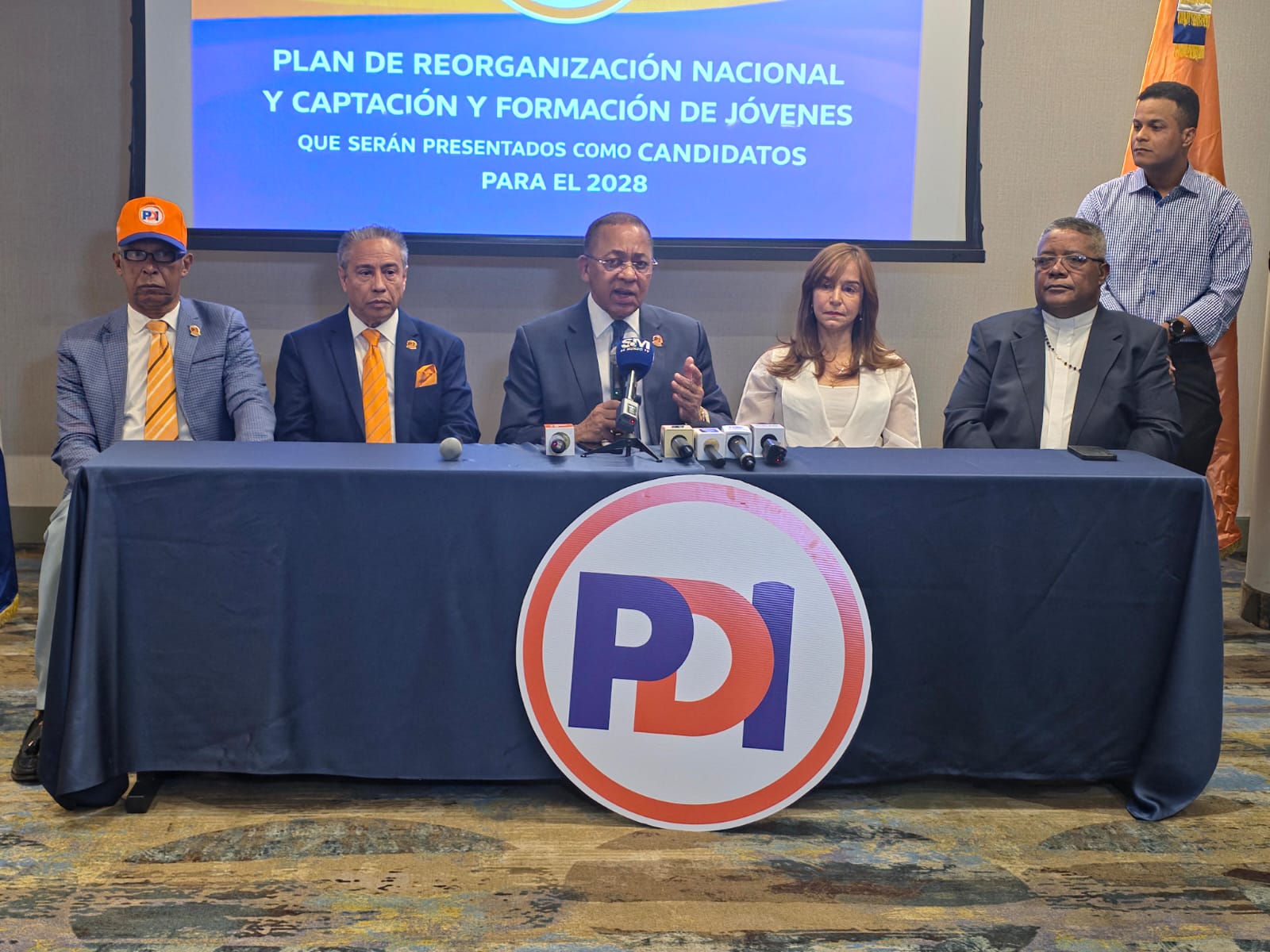 pdi-presenta-nueva-etapa-de-reorganizacion,-formacion-y-reserva-de-candidaturas-para-independientes-y-jovenes-en-2028