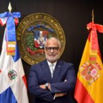 Dominicanos en Madrid recibirán asistencia gratuita para legalizar su estatus