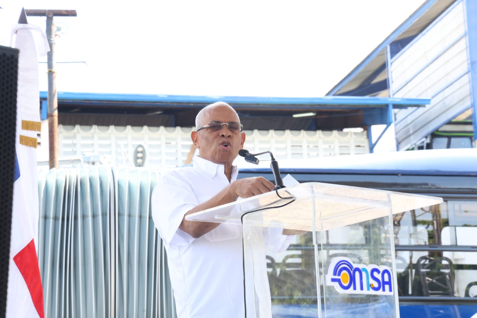 omsa-asumira-transporte-de-atletas-en-los-juegos-centroamericanos-y-del-caribe-2026