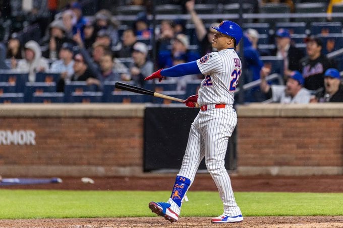juan-soto-brilla-a-pesar-de-la-molestia-en-su-antebrazo