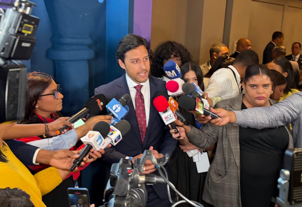 raymond-rodriguez-destaca-historico-congreso-internacional-de-geopolitica-en-rd
