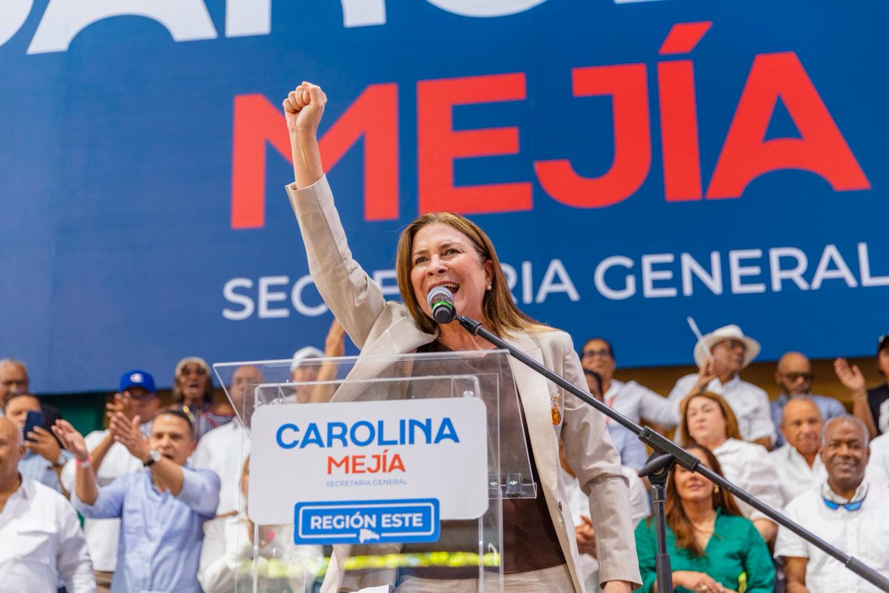 diputados-del-prm-respaldan-proyecto-presidencial-de-carolina-mejia
