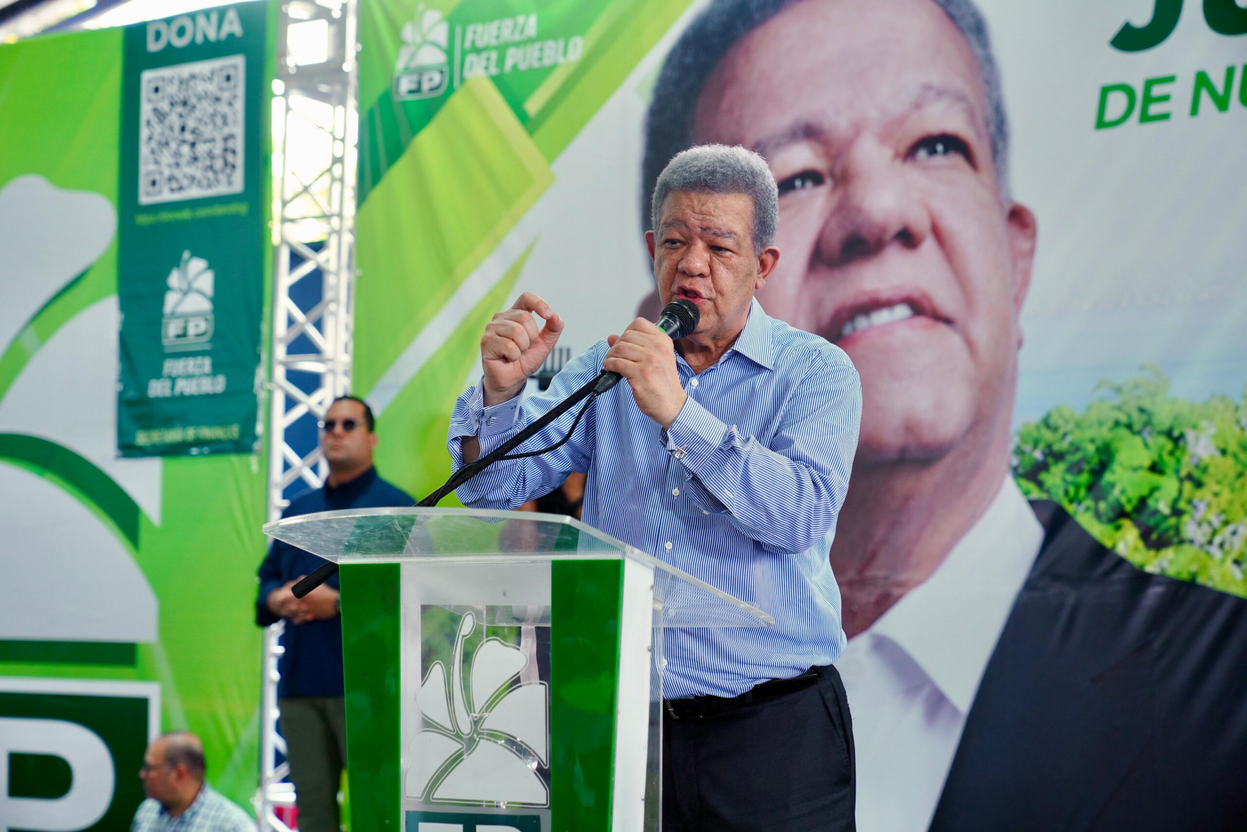 reportaje-leonel-denuncia-que-el-gobierno-se-dedica-a-chantajear-e-intimidar-actividades-fuerza-del-pueblo