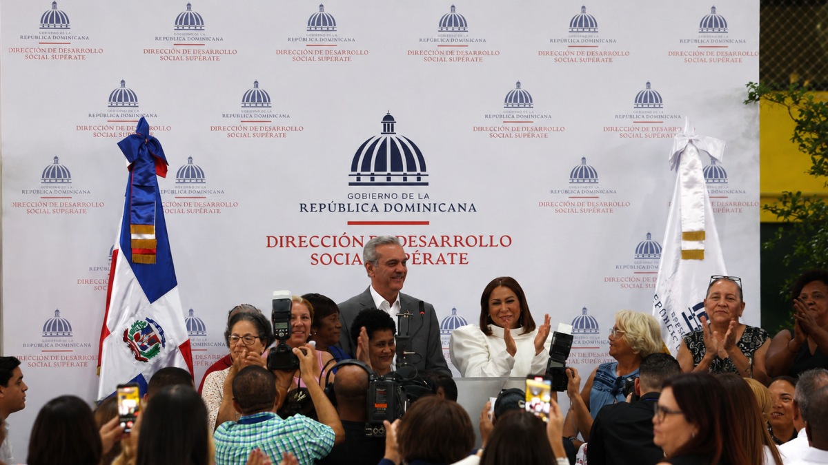 a-partir-de-hoy-gobierno-entrega-«el-carinito»-a-un-millon-de-madres-dominicanas