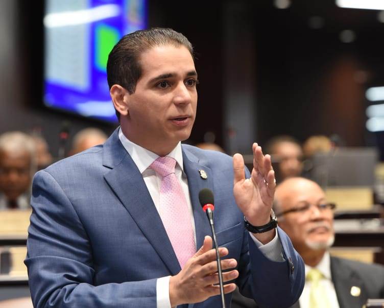 exdiputado-victor-fadul-denuncia-crisis-en-instituciones-y-servicios-del-estado
