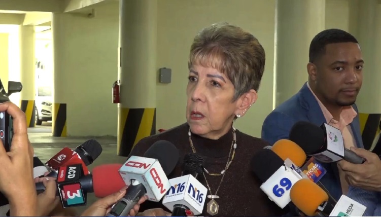 ginette-bournigal-asegura-senador-antonio-taveras-se-fue-del-prm-porque-no-seria-escogido-presidente-del-senado