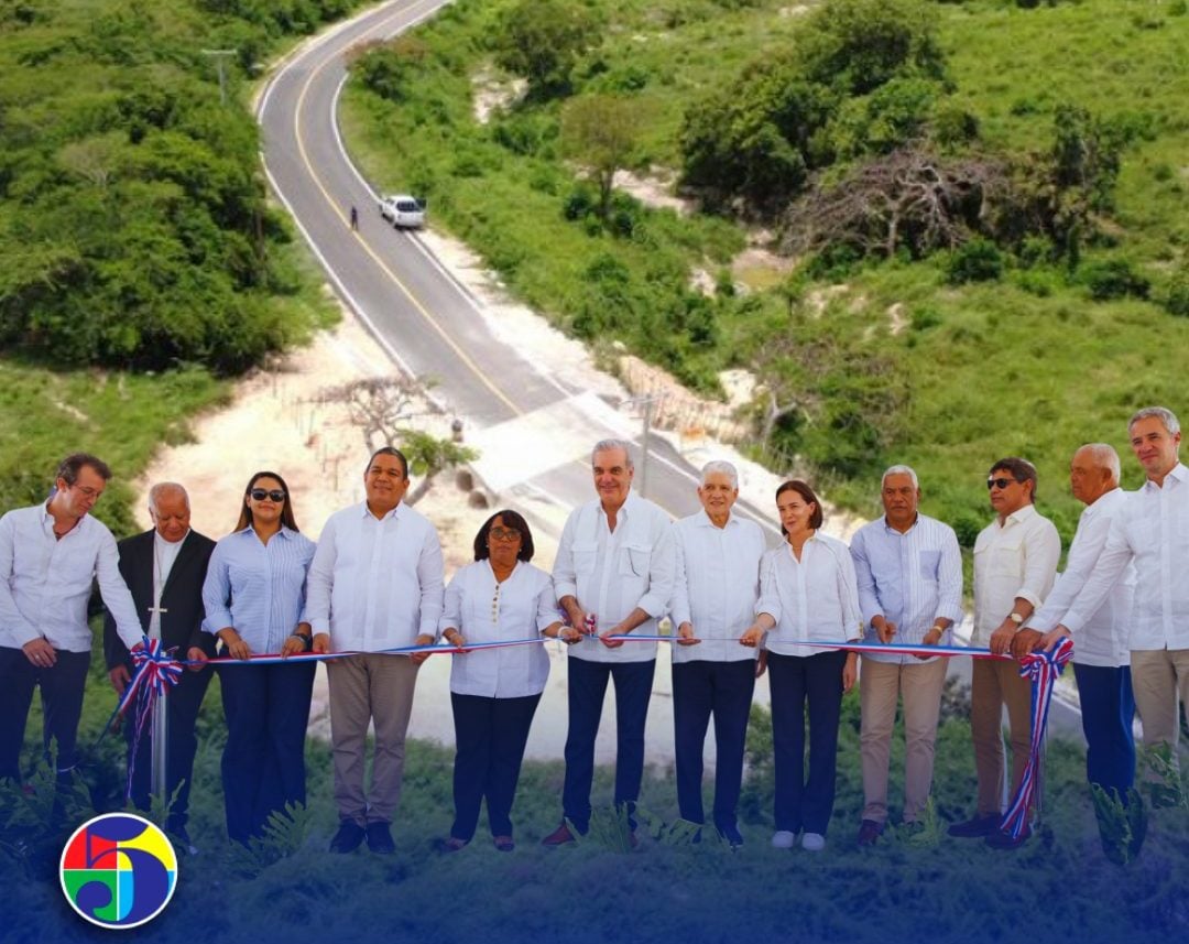 abinader-inaugura-carretera-enriquillo–el-higuero-en-barahona;-obra-impacta-comunidades-del-suroeste