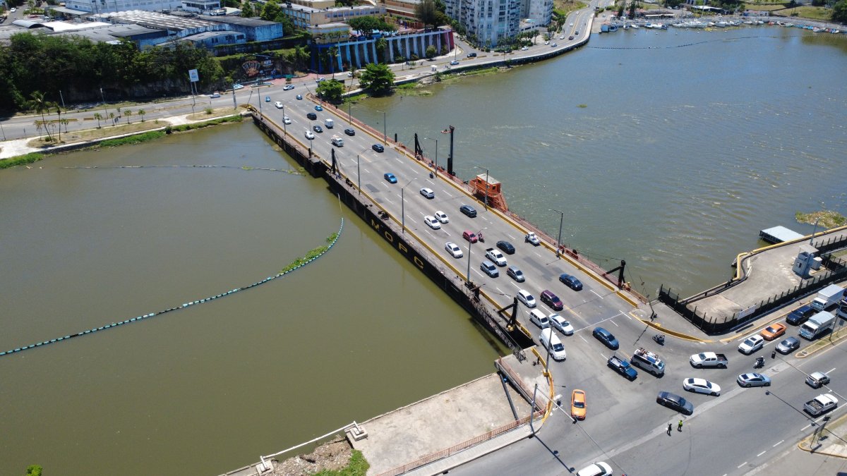 ¡otra-vez!-cerraran-por-dos-horas-el-puente-flotante