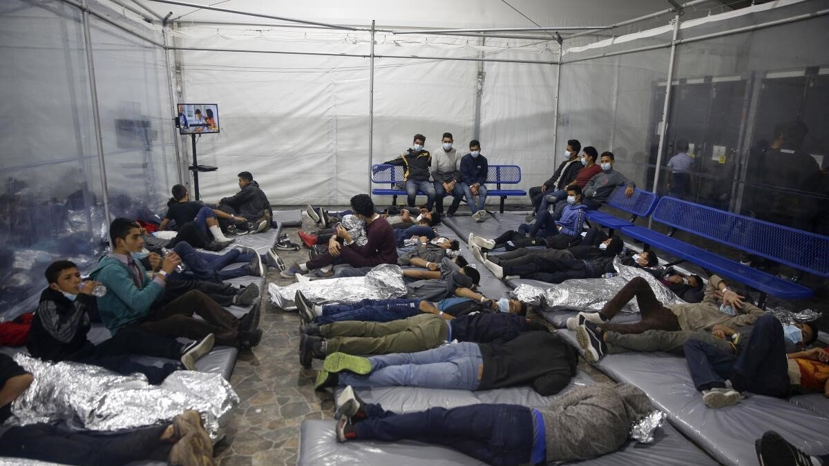 investigacion-revela-denuncias-de-negligencia-medica-en-carceles-de-inmigrantes-bajo-trump