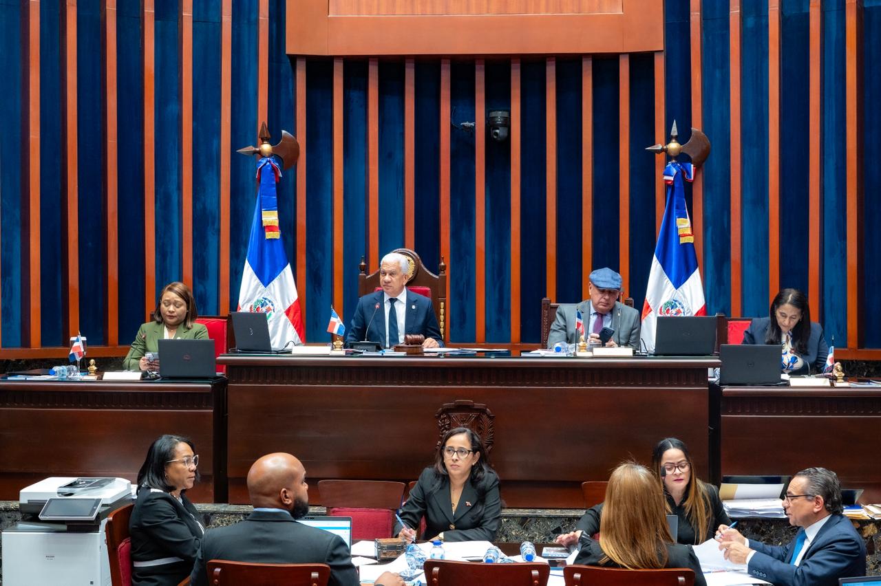 senadores-aprueban-en-segunda-lectura-proyecto-que-modifica-ley-de-partidos