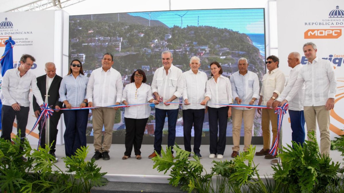 abinader-impulsa-obras-en-las-32-provincias-del-pais