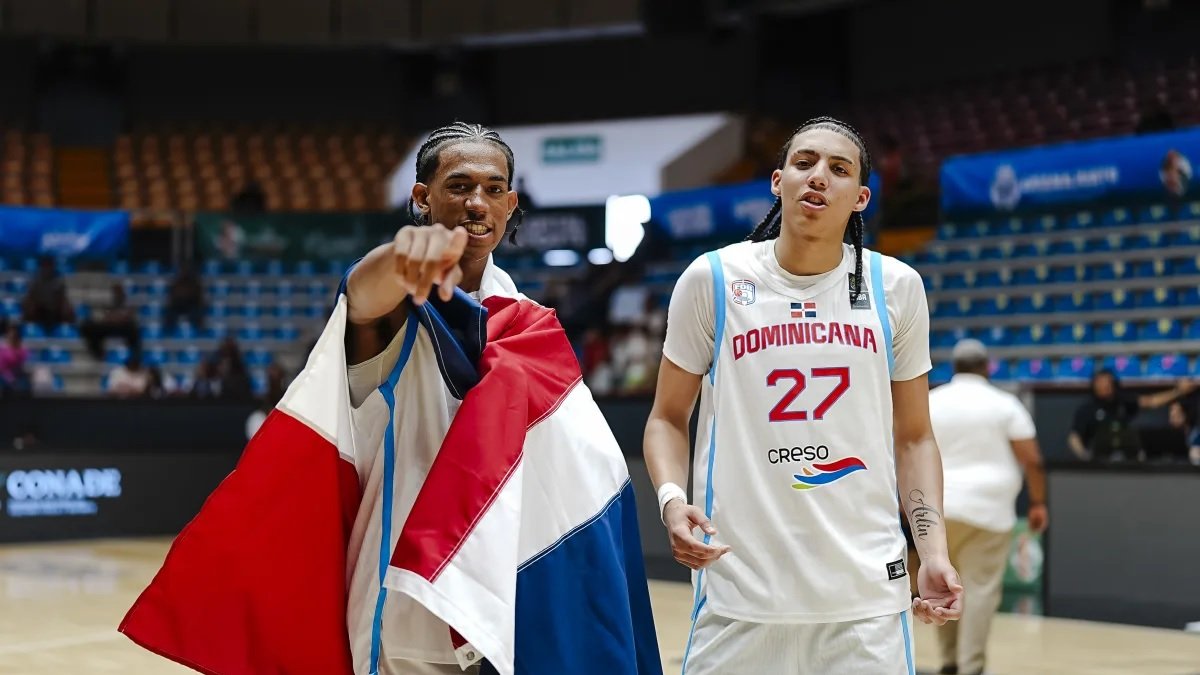 marlon-martinez-jr.-mete-a-republica-dominicana-en-cuartos-de-final