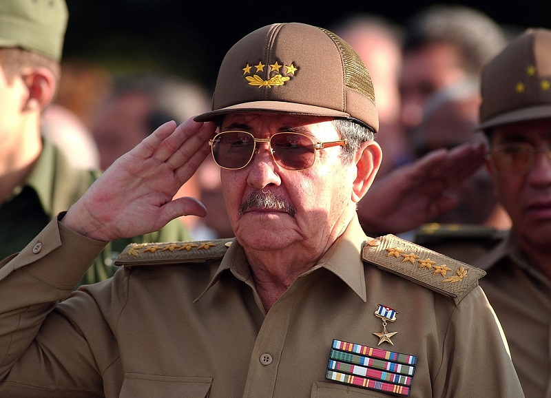 quienes-integran-el-circulo-familiar-de-raul-castro:-sancionados,-ministros-y-negociadores