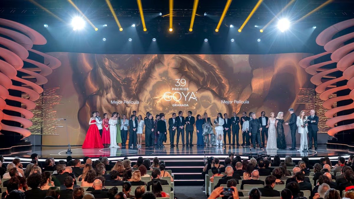 los-premios-del-cine-espanol-prohiben-la-ia-en-las-categorias-de-mejor-musica-y-cancion