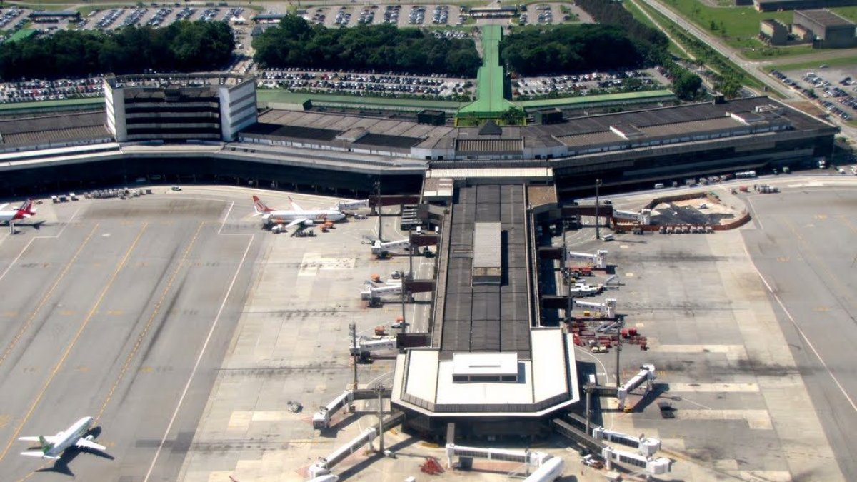 aeropuertos-al-limite:-la-congestion-aerea-amenaza-la-conectividad-de-america-latina,-segun-iata