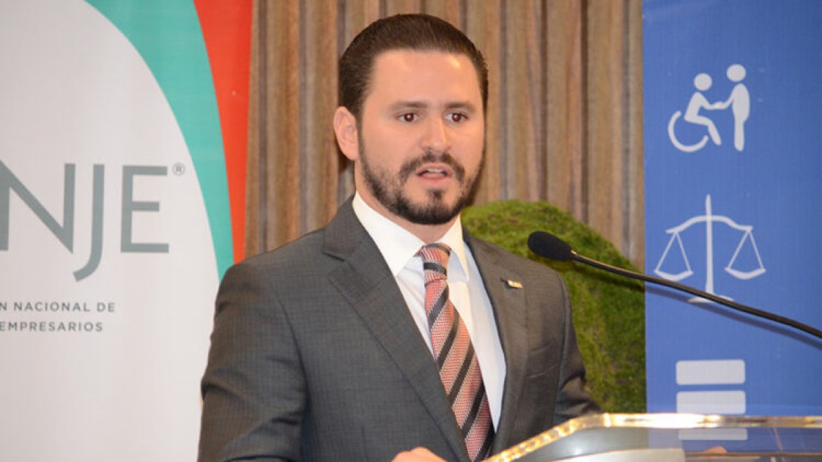 empresario-advierte-deuda-rd-supera-61.4%-del-pib