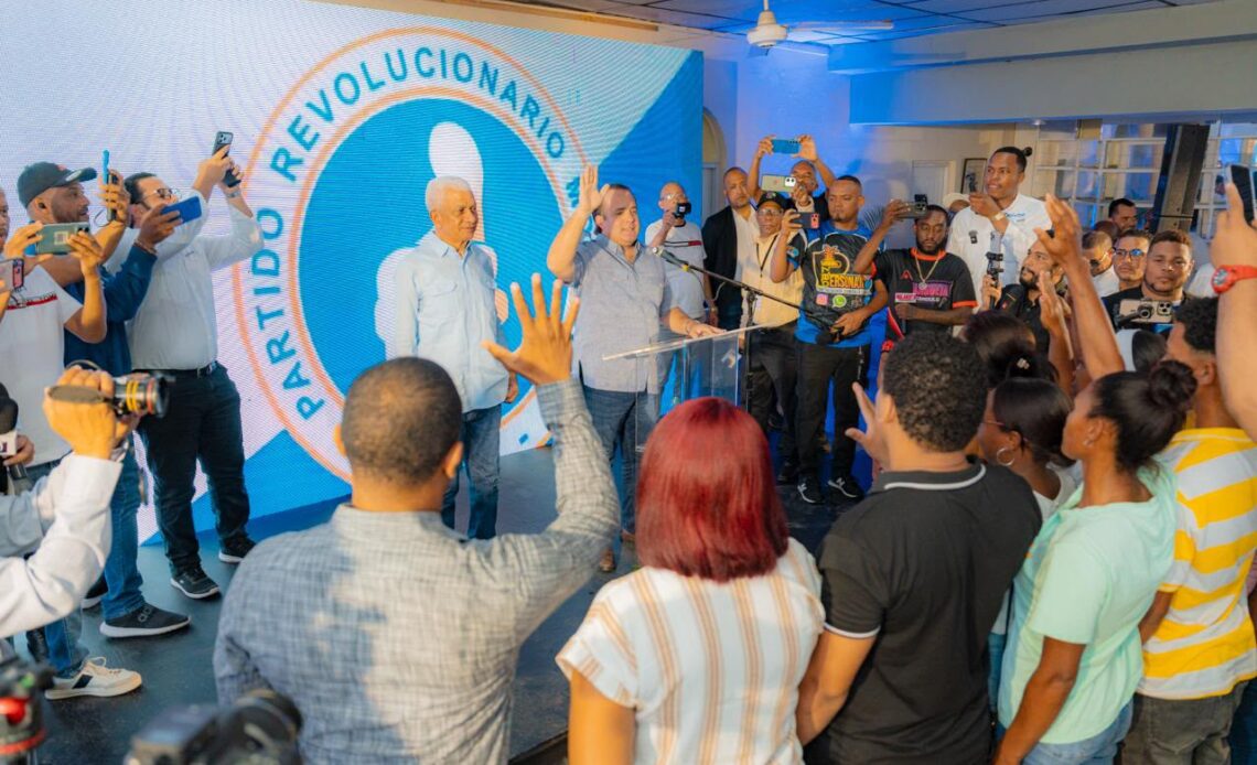 secretario-general-de-la-fp-en-cotui-pasa-a-las-filas-del-prm