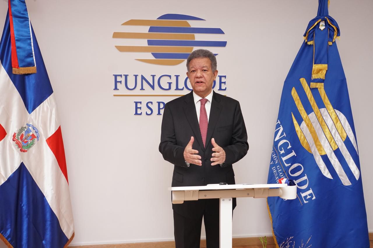 leonel-fernandez-impulsa-desde-europa-una-agenda-de-pensamiento-y-cooperacion-iberoamericana-a-traves-de-funglode-espana