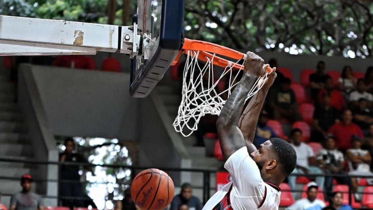 gigantes-dan-paliza-a-titanes-103-68