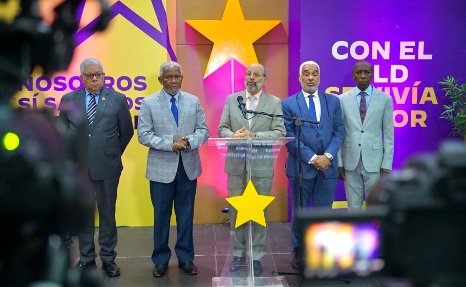 pld-denuncia-irregularidades-en-licitacion-de-rd$900-millones-para-zapatos-escolares-de-inabie