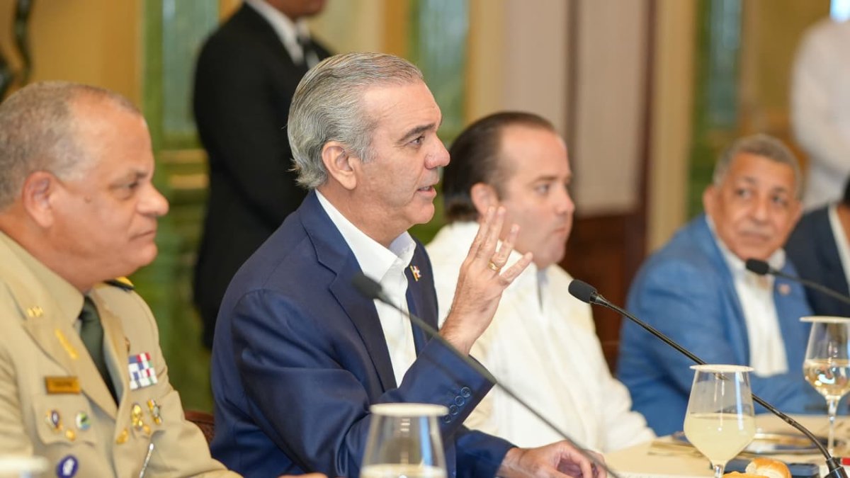 abinader-anuncia-el-plan-integral-«fuerte»-para-blindar-y-desarrollar-la-frontera-con-haiti