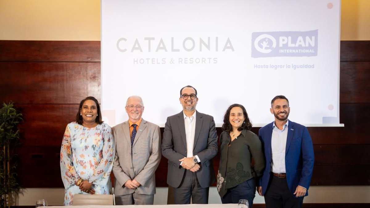 hoteles-catalonia-&-resorts-y-plan-international-rd-impulsan-la-empleabilidad-juvenil