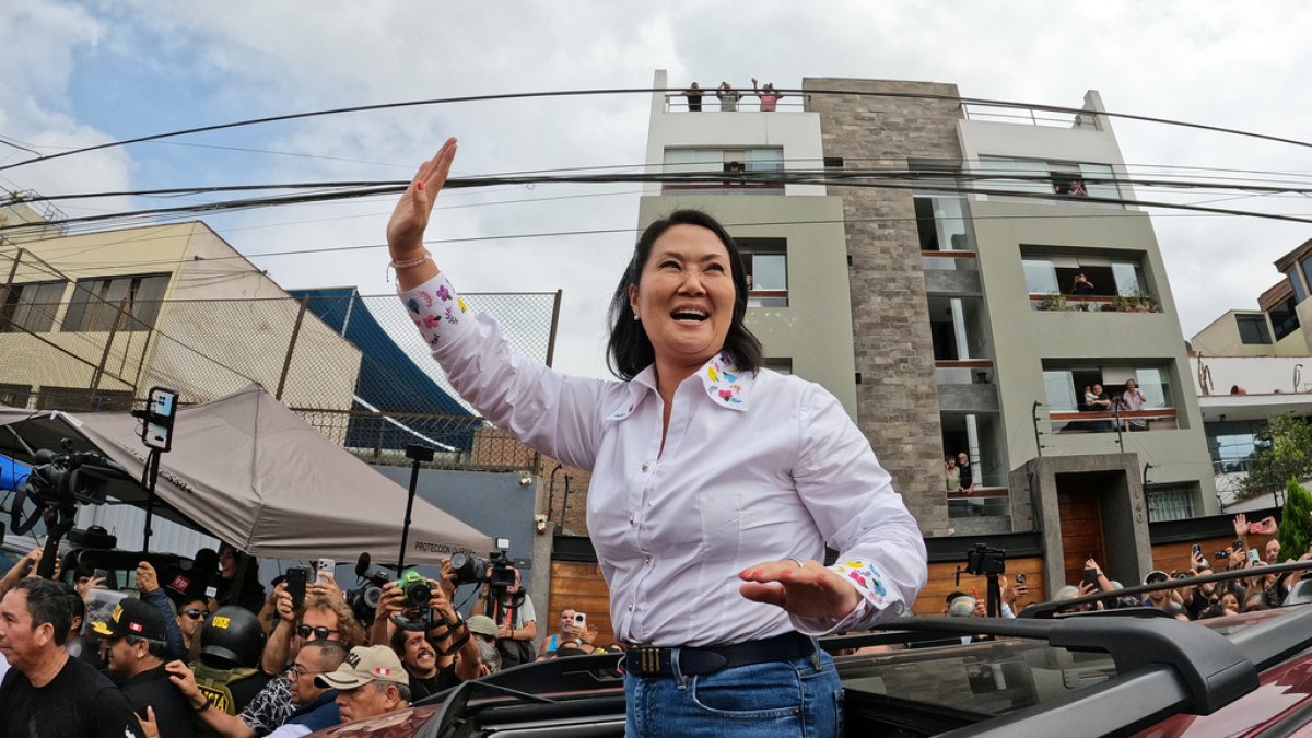 keiko-fujimori-mantiene-ventaja-de-561-votos-sobre-sanchez