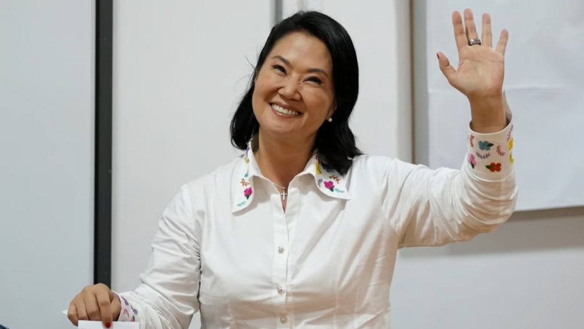 keiko-fujimori-preve-una-semana-mas-para-definir-al-ganador-de-la-segunda-vuelta-en-peru