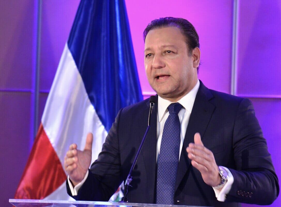 “el-pueblo-no-merece-ser-castigado”:-abel-martinez-afirma-gobierno-debe-ajustarse-antes-de-cobrar-mas-impuestos