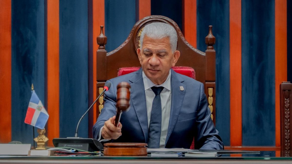 presidente-del-senado-promete-apoyo-necesario-al-proyecto-de-mitigacion-de-crisis-del-gobierno