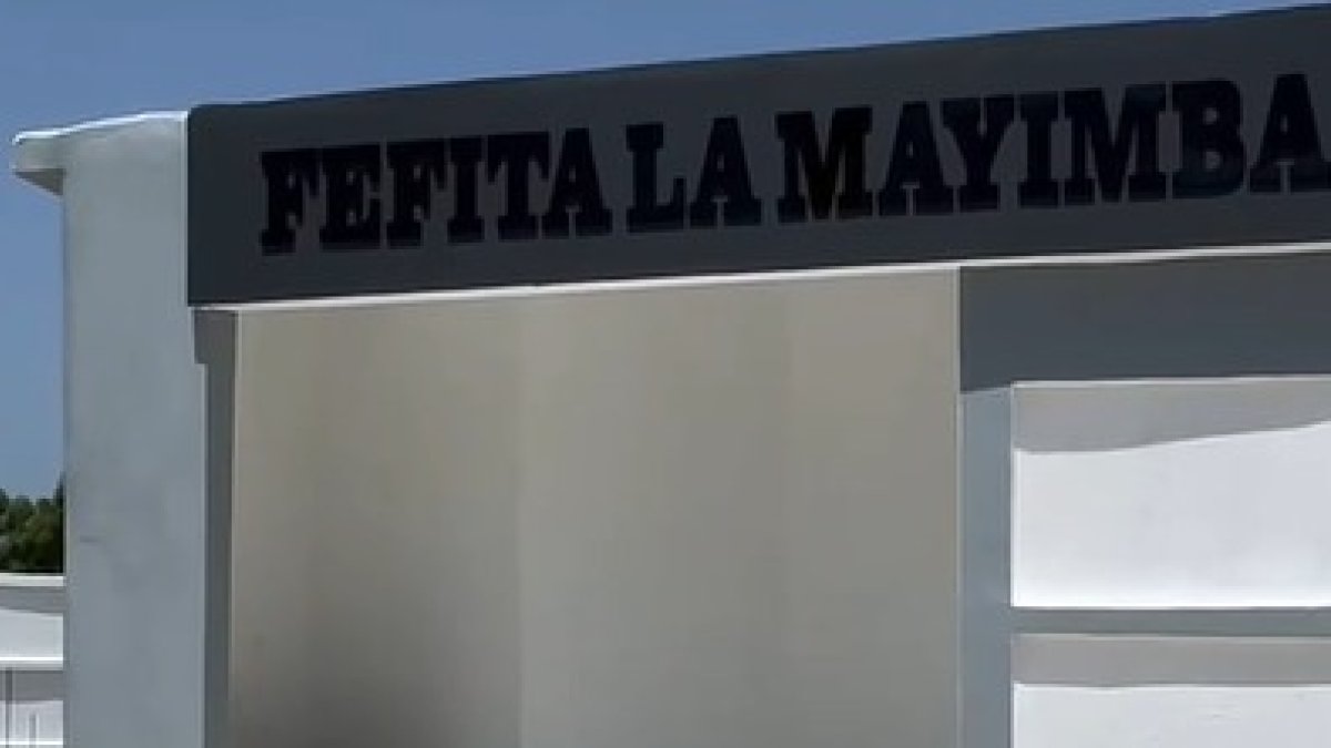 fefita-la-grande-avanza-en-la-construccion-de-su-mausoleo-en-sabaneta