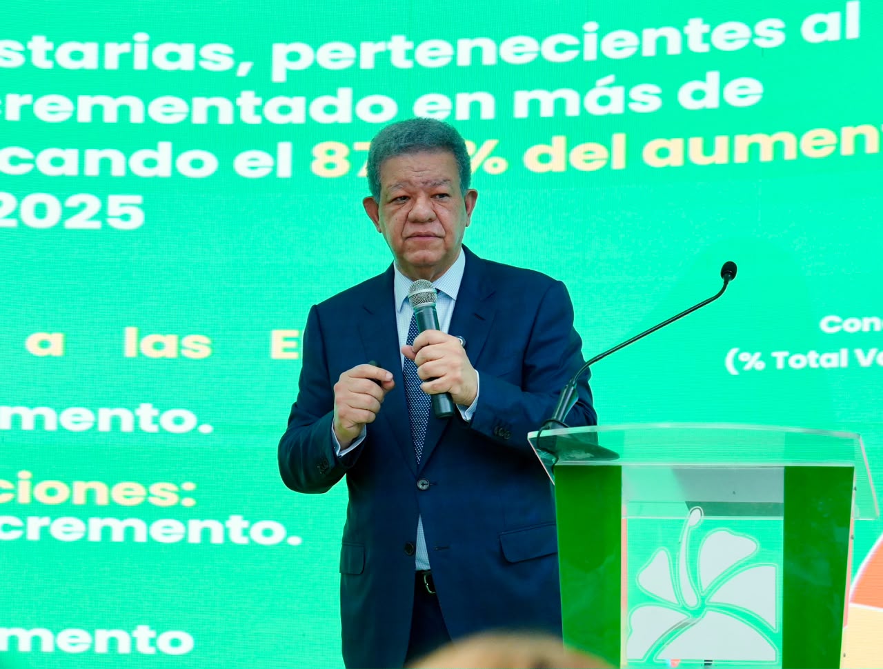 leonel-solicita-retirar-propuesta-de-nuevos-impuestos-de-la-reforma-fiscal-y-reformular-el-presupuesto-de-2026