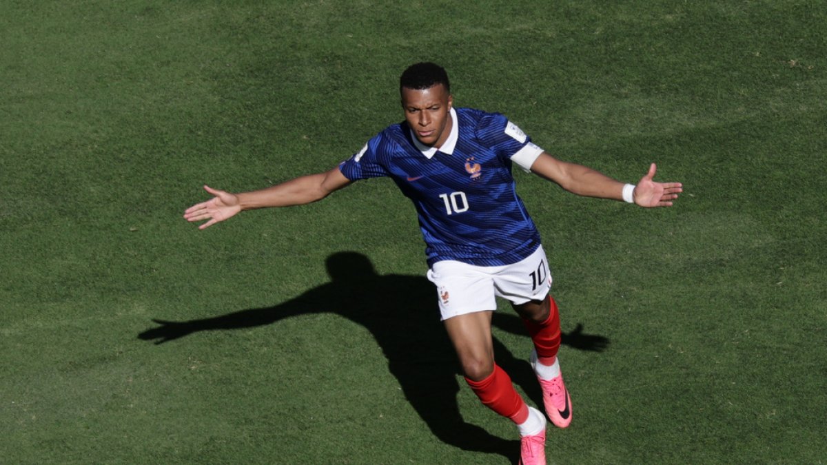 mbappe-se-convierte-en-el-tercer-maximo-goleador-de-la-historia-de-los-mundiales-con-14-goles