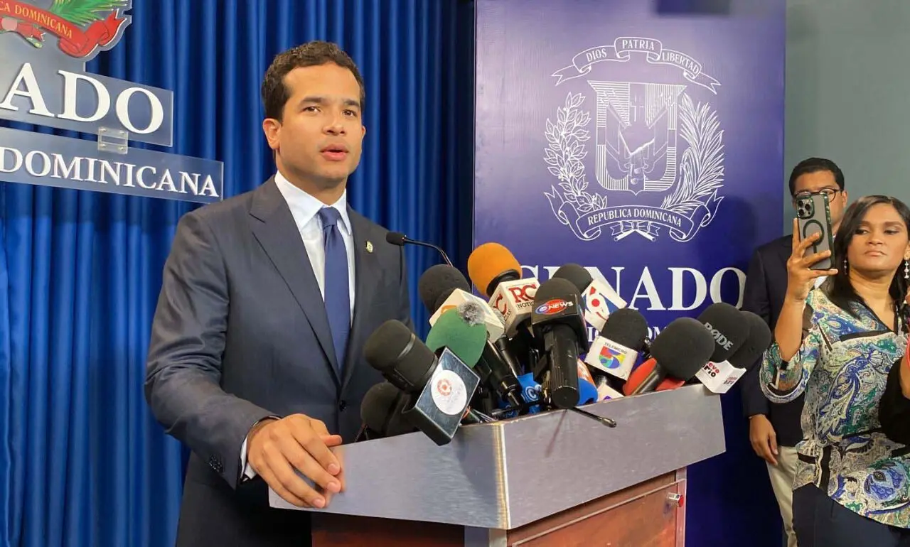 omar-fernandez-respalda-eliminar-anticipos-a-microempresas-y-alerta-sobre-impacto-en-las-pymes