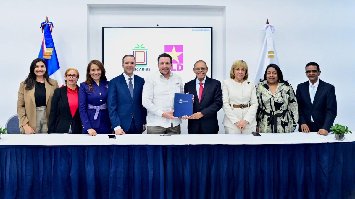 programa-nacional-de-formacion-en-valores-con-apoyo-de-unicaribe-y-el-pld