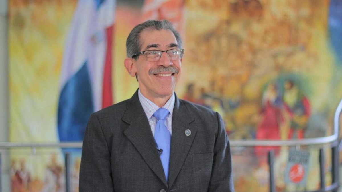 cirujano-y-catedratico:-perfil-profesional-del-nuevo-rector-de-la-uasd,-jorge-asjana-david