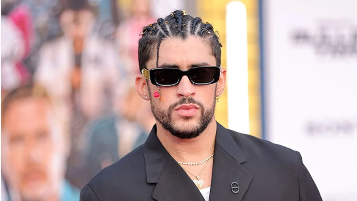 bad-bunny-se-convierte-en-el-primer-artista-latino-en-recaudar-1.000-millones-de-dolares-en-giras