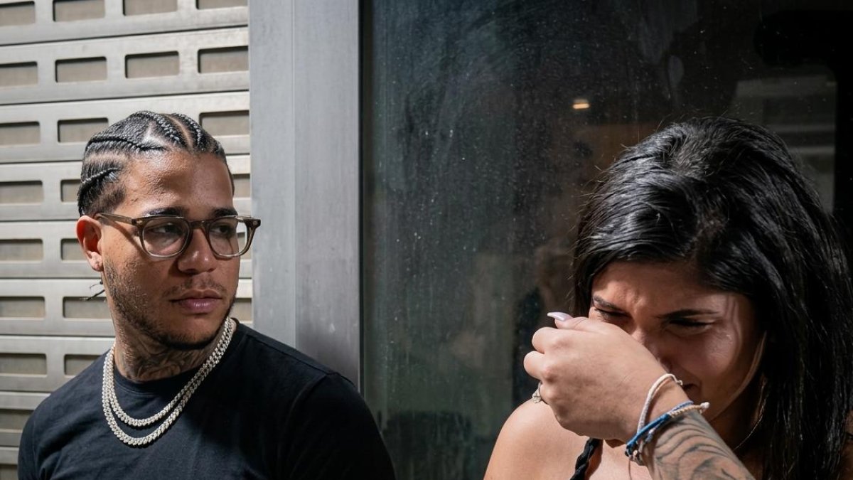 joven-europea-rompe-en-llanto-al-conocer-a-donaty-por-primera-vez