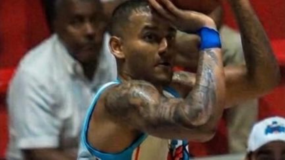 titanes-se-imponen-a-caneros-en-duelo-clave-por-la-clasificacion