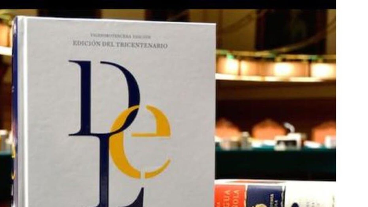 el-verbo-consensuar-se-conjuga-como-actuar