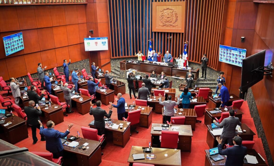 reportaje-reforma-codigo-laboral-«quedo-enrredada-en-acuerdos»-para-aprobar-reforma-fiscal