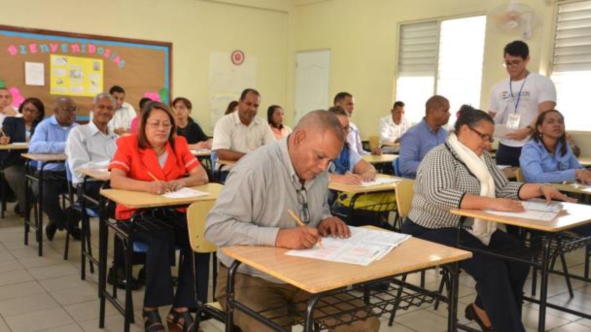 maestros-inconformes-avanzan-hacia-la-revision-de-notas